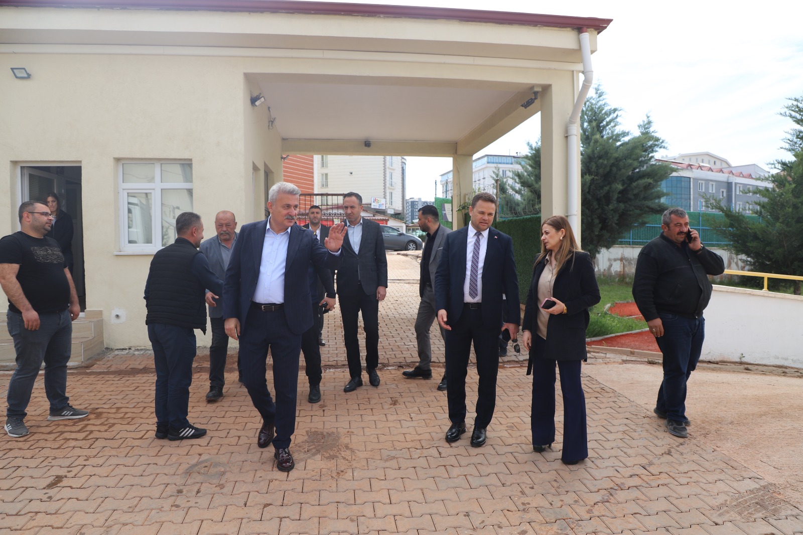 baskanimiz-ahmet-sungur-yogun-yagis-sonrasi-selden-etk-lenen-bolgelerde-nc-lemelerde-bulundu